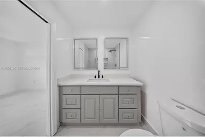 1055 NW 32nd Ct, Miami, FL 33125 - Photo 12