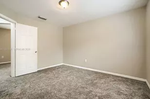 2296 NW 170th Ave, Pembroke Pines, FL 33028 - Photo 14