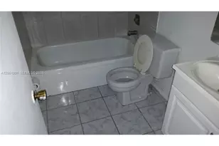 6730 W 26th Ct, Hialeah Gardens, FL 33016 - Photo 12