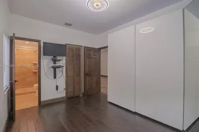 3722 Royal Palm Ave, Miami Beach, FL 33140 - Photo 24