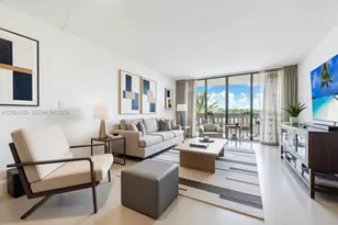 90 Edgewater Dr, Coral Gables, FL 33133 - Photo 16