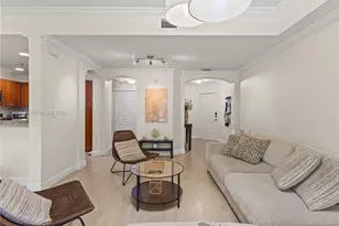 10885 NW 89th Terrace, Doral, FL 33178 - Photo 2