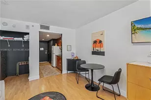 1200 Brickell Bay Dr, Miami, FL 33131 - Photo 10