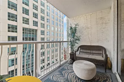 1200 Brickell Bay Dr #1816, Miami, FL 33131 - Photo 16