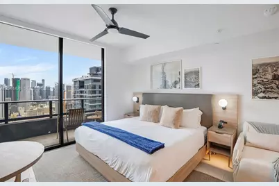 159 NE 6th St #3212, Miami, FL 33132 - Photo 2