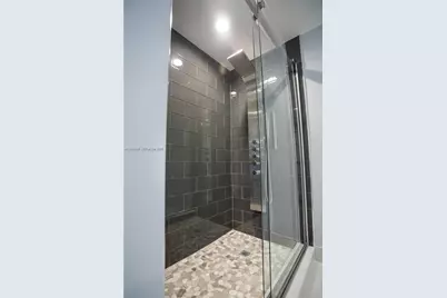 20191 E Country Club Dr #2703, Aventura, FL 33180 - Photo 6