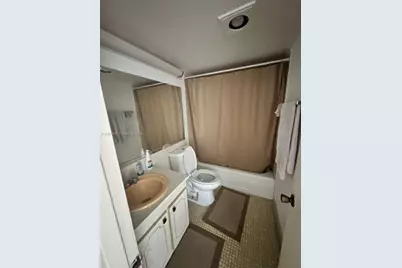 568 N Mansfield N #568, Boca Raton, FL 33434 - Photo 4