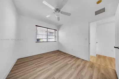 7801 Hispanola Av #4, North Bay Village, FL 33141 - Photo 16