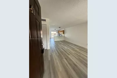 5435 W 24th Ave #41, Hialeah, FL 33016 - Photo 2