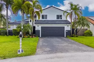5900 York Ln, Davie, FL 33331 - Photo 1