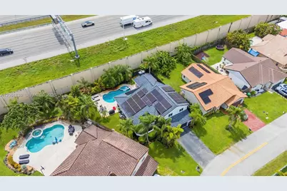 5900 York Ln, Davie, FL 33331 - Photo 60