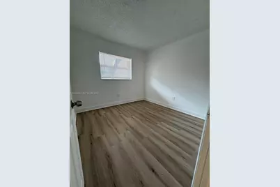 5441 W 24th Ave #36, Hialeah, FL 33016 - Photo 8