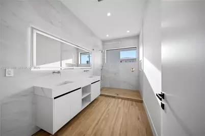 1320 NE 16th Ter, Fort Lauderdale, FL 33304 - Photo 28