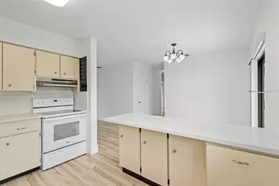 5110 SW 106th Ave #N/A, Miami, FL 33165 - Photo 18