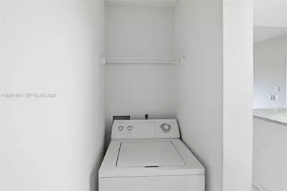 2015 SE 10th Ave #130, Fort Lauderdale, FL 33316 - Photo 28