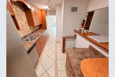 3660 NE 166th St, North Miami Beach, FL 33160 - Photo 4