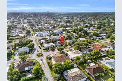 2025 SW 82nd Ct, Miami, FL 33155 - Photo 12