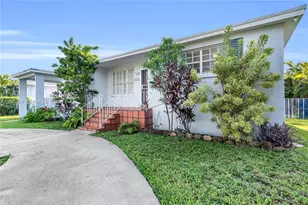 2025 SW 82nd Ct, Miami, FL 33155 - Photo 2