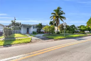 2025 SW 82nd Ct, Miami, FL 33155 - Photo 14