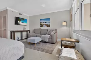 2501 S Ocean Dr, Hollywood, FL 33019 - Photo 16