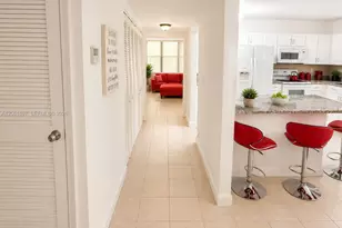 20381 NE 30th Ave, Aventura, FL 33180 - Photo 4