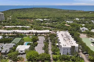 224 Seaview Dr, Key Biscayne, FL 33149 - Photo 30
