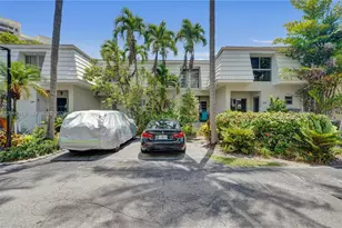 224 Seaview Dr, Key Biscayne, FL 33149 - Photo 16