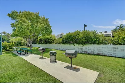 224 Sea View Dr #104, Key Biscayne, FL 33149 - Photo 8