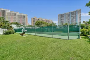 224 Seaview Dr, Key Biscayne, FL 33149 - Photo 6