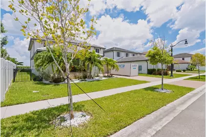 17765 SW 45th St, Miramar, FL 33029 - Photo 42
