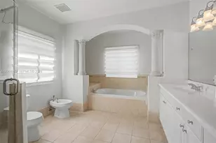 7926 SW 195th Terrace, Cutler Bay, FL 33157 - Photo 18