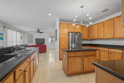 7926 SW 195th Ter, Cutler Bay, FL 33157 - Photo 12