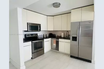 200 Leslie Dr #1017, Hallandale Beach, FL 33009 - Photo 4