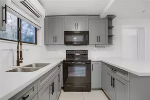 [Address not provided], Miami, FL 33181 - Photo 6