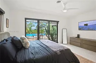 12906 Cherry Rd, North Miami, FL 33181 - Photo 12