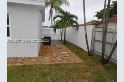 6540 W 11th Ave #0, Hialeah, FL 33012 - Photo 16