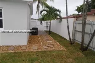 6540 W 11th Ave, Hialeah, FL 33012 - Photo 16