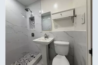 2520 NW 155th St, Miami Gardens, FL 33054 - Photo 12