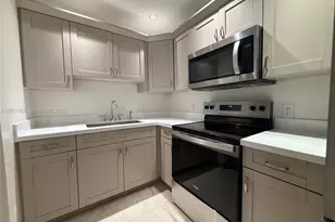 2520 NW 155th St, Miami Gardens, FL 33054 - Photo 10