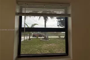 2520 NW 155th St, Miami Gardens, FL 33054 - Photo 26