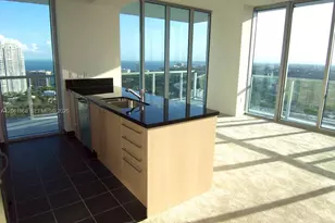 79 SW 12th St, Miami, FL 33130 - Photo 12