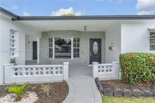 4595 NW 43rd Ct, Lauderdale Lakes, FL 33319 - Photo 4