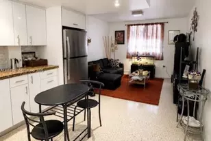 652 NW 3rd St, Miami, FL 33128 - Photo 2