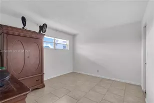 3551 Inverrary Dr, Lauderhill, FL 33319 - Photo 14