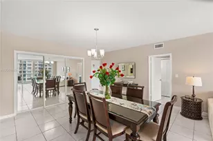 5601 Collins Ave, Miami Beach, FL 33140 - Photo 8
