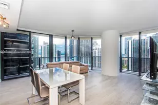 55 SW 9th St, Miami, FL 33130 - Photo 2