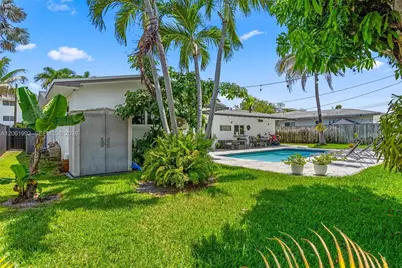 1871 NE 186th St, North Miami Beach, FL 33179 - Photo 46