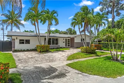 1871 NE 186th St, North Miami Beach, FL 33179 - Photo 1