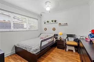 1871 NE 186th St, North Miami Beach, FL 33179 - Photo 26