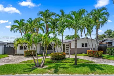 1871 NE 186th St, North Miami Beach, FL 33179 - Photo 1